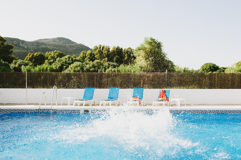 La Codorniz Hotel Tarifa Luaran gambar